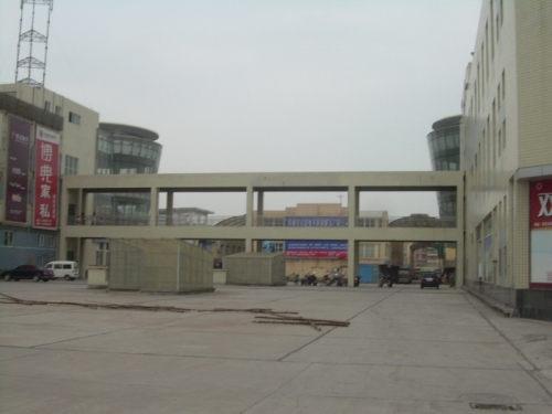 嘉陵光彩大市场200平米办公室出租