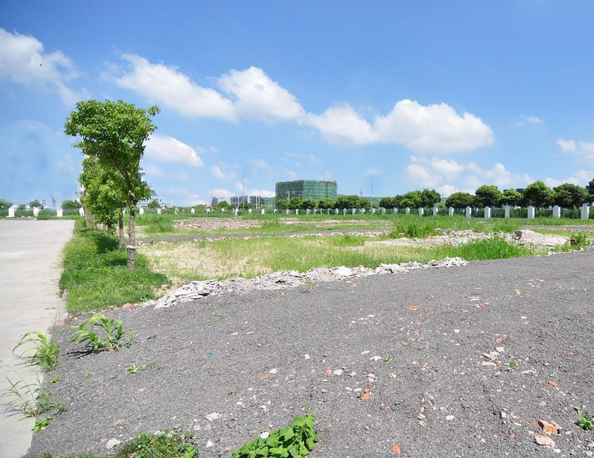 出租土地 津塘公路旁空地400平米